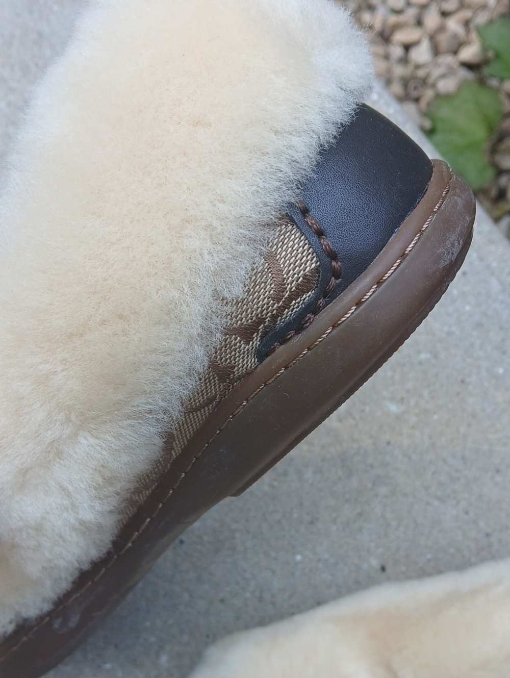 Coach Fiona Signature Shearling Moccasin Slippers Sz 7.5 M - Picture 9 of 12